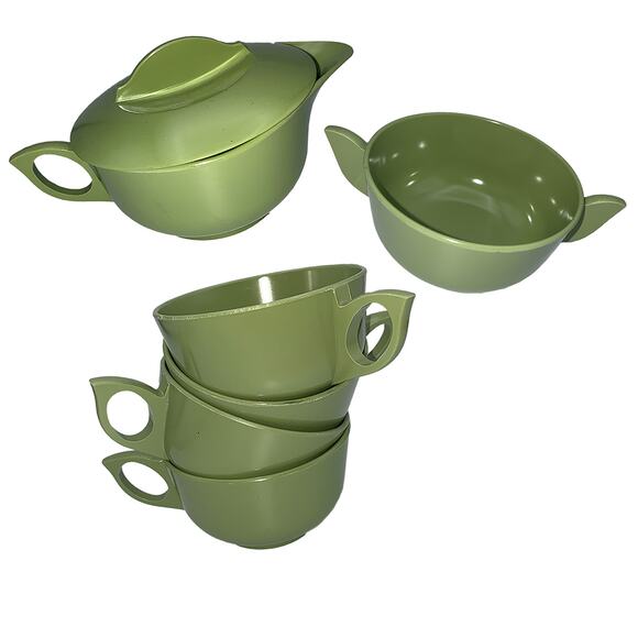 Vintage Melamine 7-Pc Set Avocado Green Cups (#108) Bowl (#106) Creamer (#107) - Picture 2 of 10